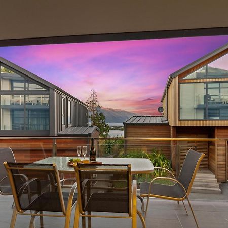 Stunning 2 Bedroom Apartment With Balcony! Queenstown Zewnętrze zdjęcie
