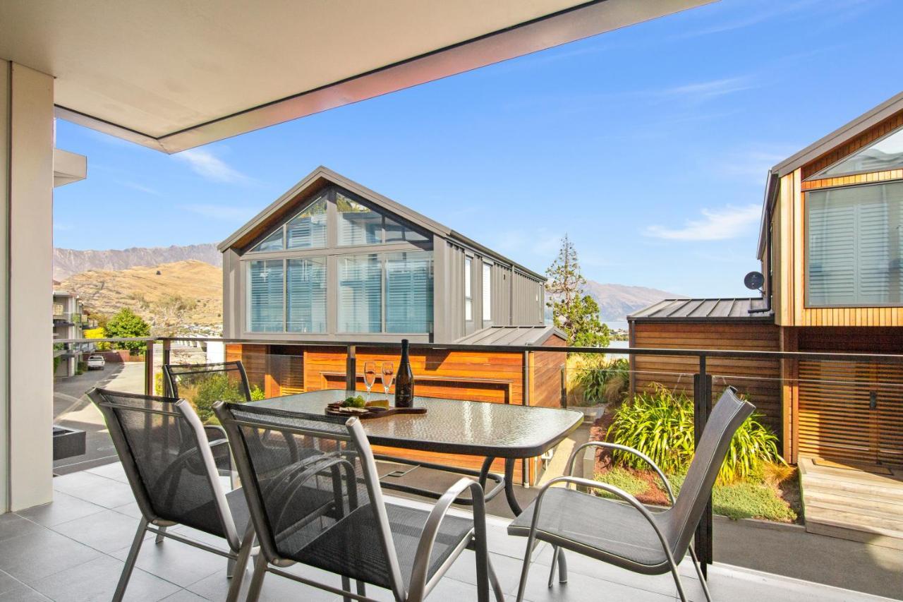 Stunning 2 Bedroom Apartment With Balcony! Queenstown Zewnętrze zdjęcie